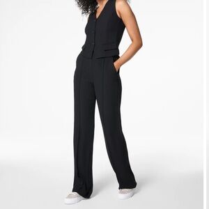 SPANX Carefree Crepe pants